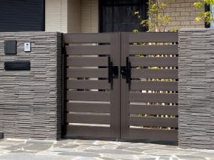 Hufsmith Security Gates AdobeStock 380864420 300x225